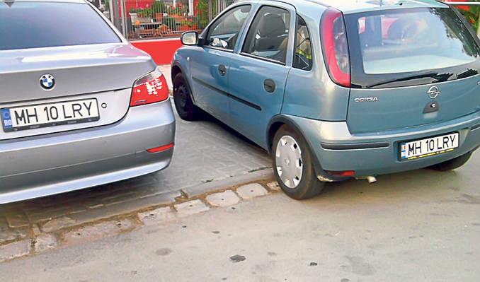 Scene reale - Numere de inmatriculare identice